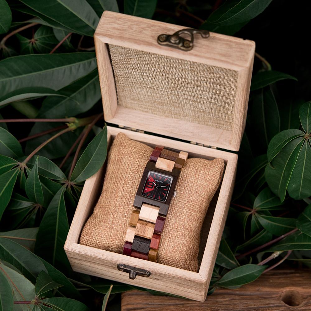 La montre en bois KI-NKO "ÉLÉGANCE BRUTE" pour Femme.